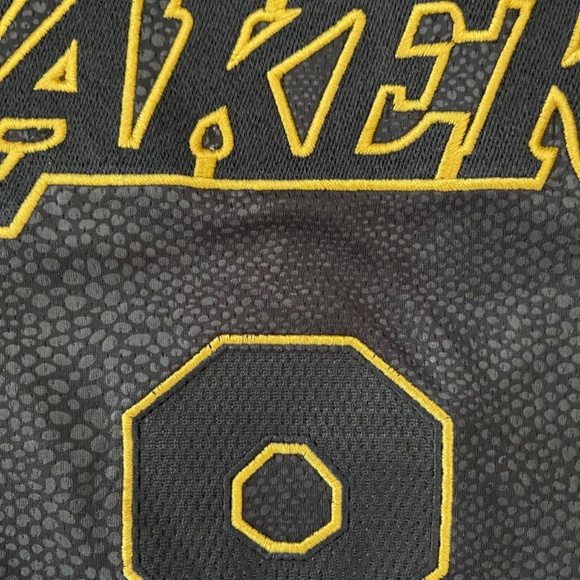 Nike Kobe Bryant Commemorative SnakeSkin Jersey Golden Edition Collectable Sz 48 - Picture 5 of 10